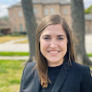 Meet your Posher, Brooke